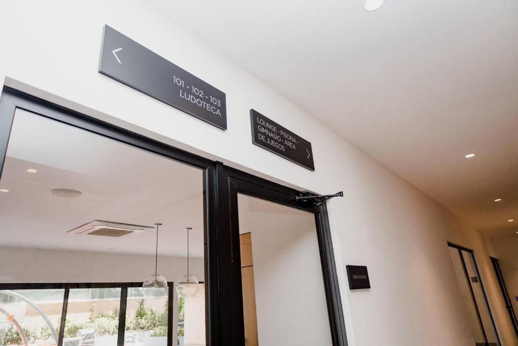 Apartamento De Lujo En Zona 10 Guatemala City Ngoại thất bức ảnh