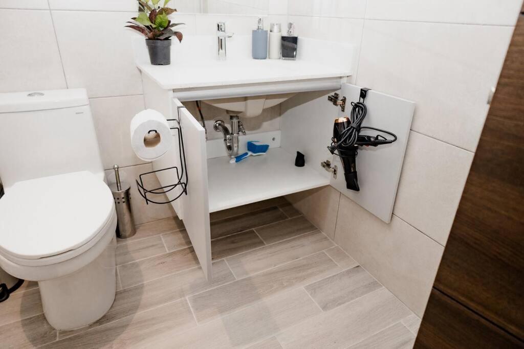 Apartamento De Lujo En Zona 10 Guatemala City Ngoại thất bức ảnh