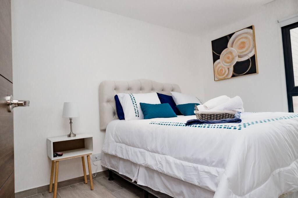 Apartamento De Lujo En Zona 10 Guatemala City Ngoại thất bức ảnh