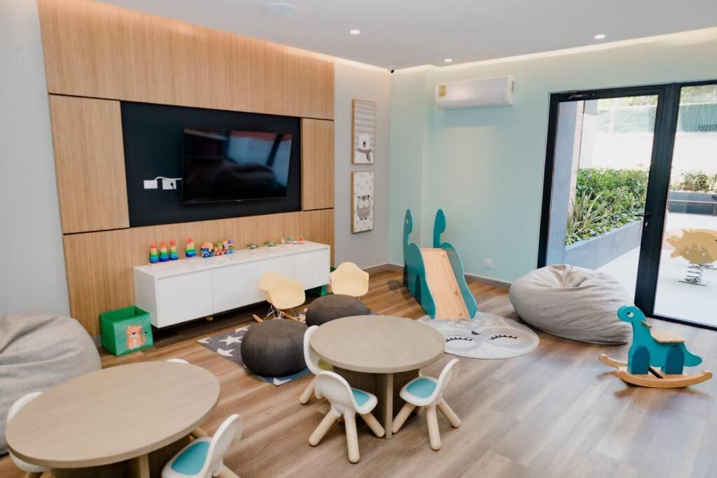 Apartamento De Lujo En Zona 10 Guatemala City Ngoại thất bức ảnh