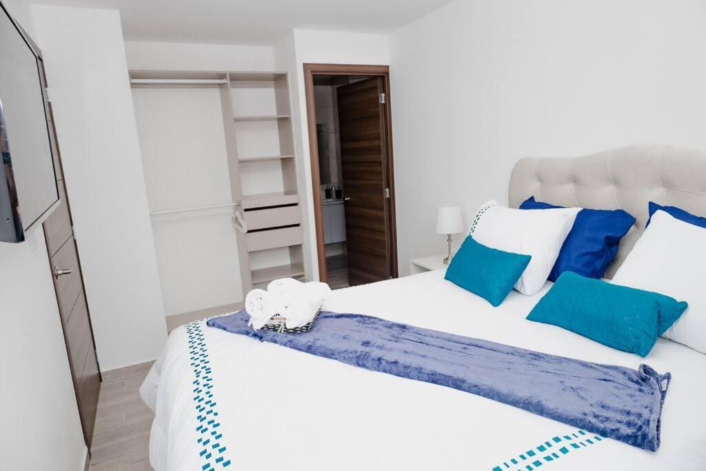 Apartamento De Lujo En Zona 10 Guatemala City Ngoại thất bức ảnh